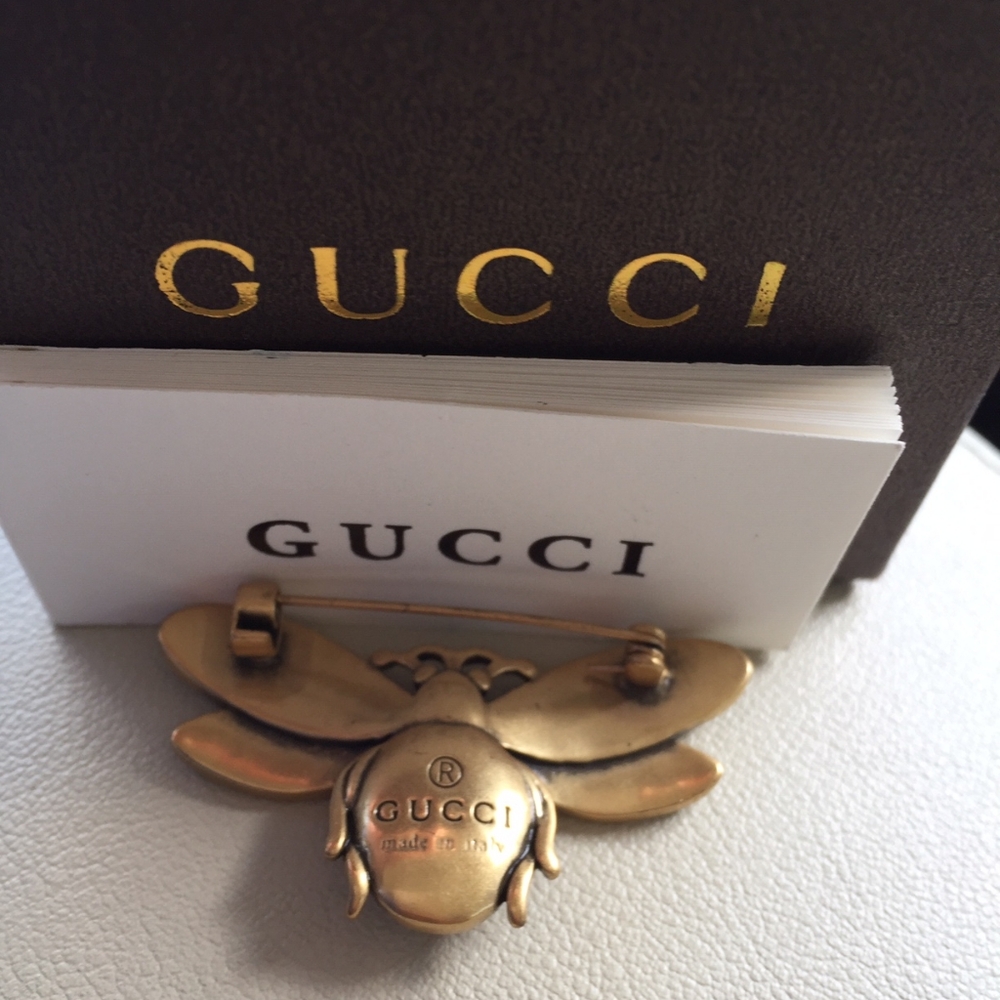 Authentic Gucci Bee Brooch - Picture 2 of 3